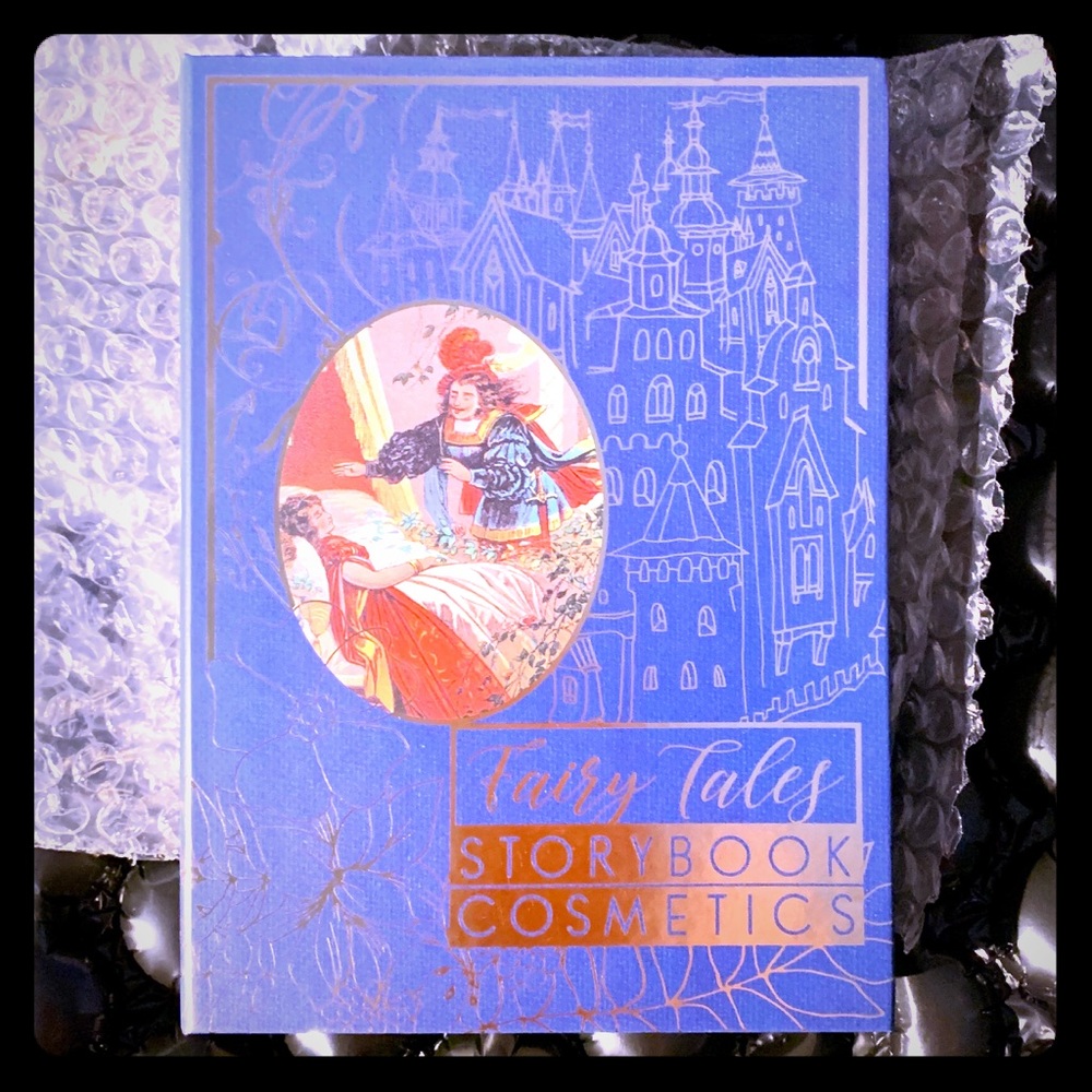 Storybook Cosmetics Little Briar Rose Palette, NEW - Picture 4 of 6